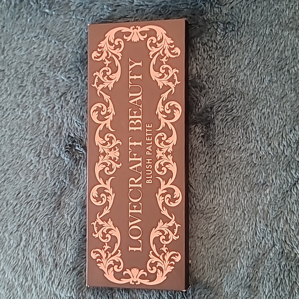 Lovecraft beauty blush palette